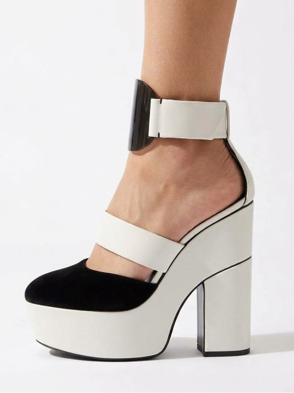 Tom Ford Statement Black White Platform Pumps with Ankle Cuff Tall Sz 40